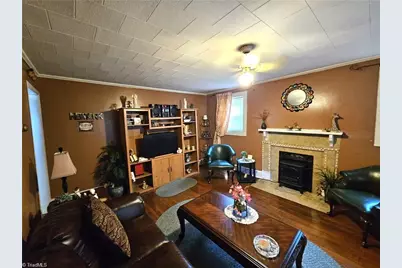 3908 Leo Street, Winston-Salem, NC 27105 - Photo 4