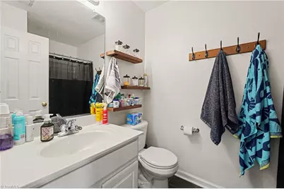 6121 Hedgecock Circle, High Point, NC 27265 - Photo 14