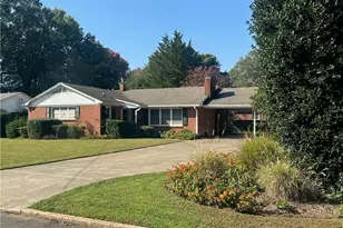 1400 Capri Rd, Winston-Salem, NC 27103 - Photo 6