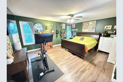10 Cedar Creek, Jamestown, NC 27282 - Photo 30