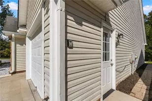 2579 Mid Salem Dr, Winston-Salem, NC 27103 - Photo 26