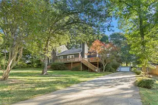 211 Shady Ln, Thomasville, NC 27360 - Photo 1