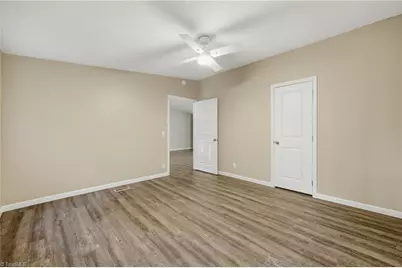 3363 Stony Brook Circle, Newton, NC 28658 - Photo 24