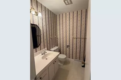 3020 Shady Lawn Drive, Greensboro, NC 27408 - Photo 10