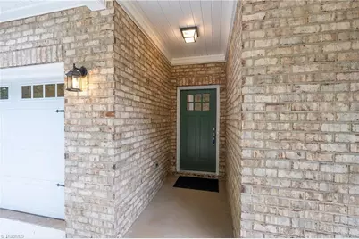 5022 Whitewood Lane, Winston-Salem, NC 27104 - Photo 12
