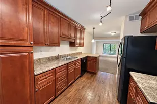 1510 Benjamin Pkwy, Greensboro, NC 27408 - Photo 4