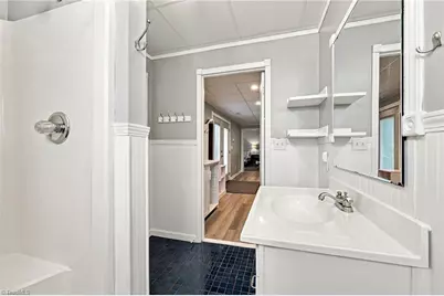 1332 Lake Drive 9, Lexington, NC 27292 - Photo 24