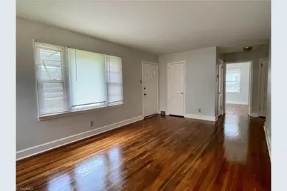 908 Glenwood Avenue, Greensboro, NC 27403 - Photo 4
