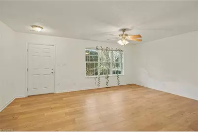 22 Melissa Carol Circle, Greensboro, NC 27407 - Photo 8