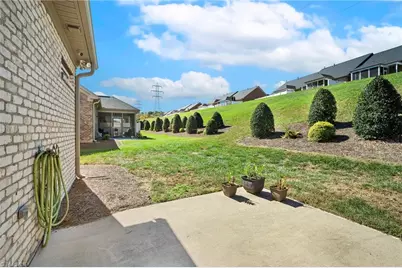 901 Plantation Village Drive, Lexington, NC 27012 - Photo 34