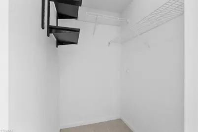6704 W Friendly Avenue #4E, Greensboro, NC 27410 - Photo 26