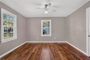 114 Bellevue Dr, High Point, NC 27265 - Photo 10
