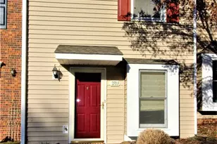 2713 Cottage Pl Cottage Pl, Greensboro, NC 27455 - Photo 2