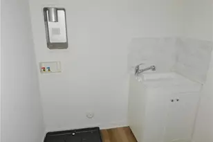 813 Riley Ln, Greensboro, NC 27455 - Photo 24
