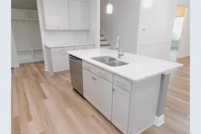 813 Riley Lane, Greensboro, NC 27455 - Photo 6