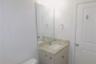 813 Riley Ln, Greensboro, NC 27455 - Photo 22
