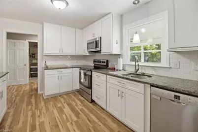 2010 Tennyson Drive, Greensboro, NC 27410 - Photo 8
