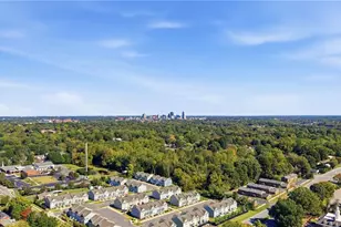 1902 Ardmore Cmns Dr, Winston-Salem, NC 27103 - Photo 6