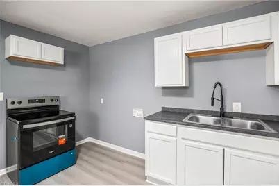 1118 W 13th Street, Winston-Salem, NC 27105 - Photo 12