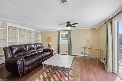 414 Lakeshore Drive, Lexington, NC 27292 - Photo 18