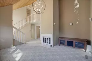 1911 La Vista Dr, High Point, NC 27265 - Photo 6