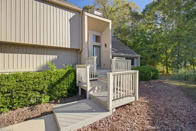 1911 La Vista Drive, High Point, NC 27265 - Photo 2