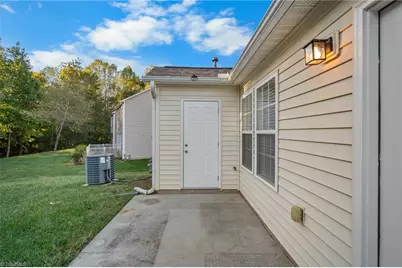 3844 Hanley Way, Walkertown, NC 27051 - Photo 24
