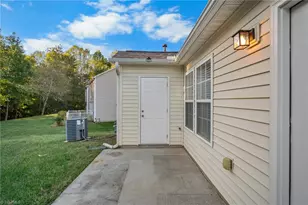 3844 Hanley Way, Walkertown, NC 27051 - Photo 24
