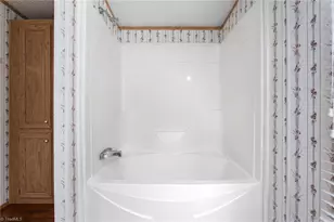3256 Mebane Rogers Rd, Burlington, NC 27217 - Photo 20