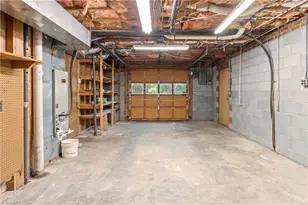 169 Tanglewood Dr, Mount Airy, NC 27030 - Photo 34