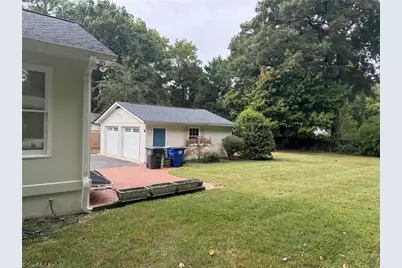 2719 Country Club Road, Winston-Salem, NC 27104 - Photo 6