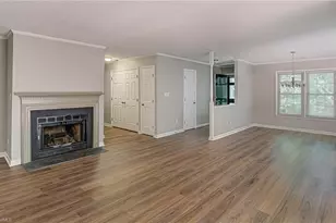 4639 Lawndale Dr, Greensboro, NC 27455 - Photo 4