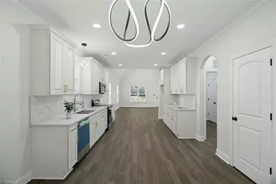 316 Pickett Place, High Point, NC 27262 - Photo 16