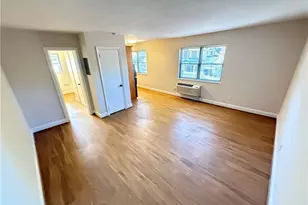 1403 Pilot View St, Winston-Salem, NC 27101 - Photo 4