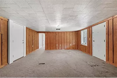 3264 Nc Highway 8 S, Walnut Cove, NC 27052 - Photo 10