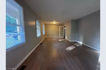 5703 Cranberry Court, Greensboro, NC 27405 - Photo 8