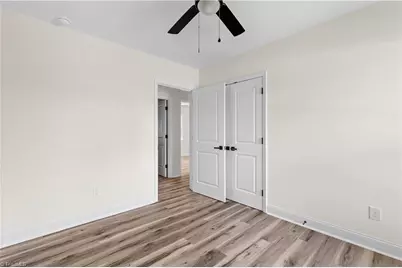 1009 Benjamin Parkway, Greensboro, NC 27408 - Photo 22