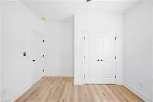 2118 Arbrook Ln, High Point, NC 27265 - Photo 8