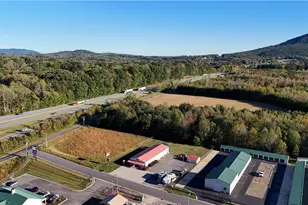 108 Lola Ln, Pilot Mountain, NC 27041 - Photo 6
