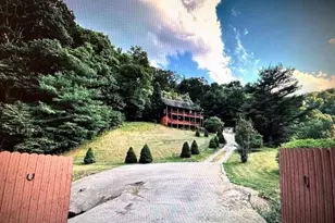 4271 Old Field Creek Rd, Grassy Creek, NC 28631 - Photo 1