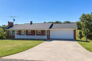 479 Governor Stokes Rd, Wilkesboro, NC 28697 - Photo 1