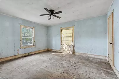 1544 Beaucrest Avenue, High Point, NC 27265 - Photo 2