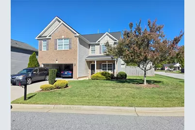 2729 Quail Oaks Drive, Greensboro, NC 27405 - Photo 6