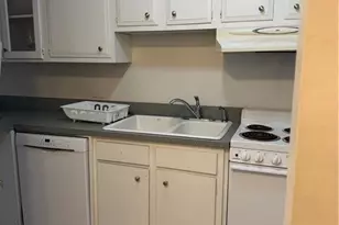 1107 Robin Hood Rd, High Point, NC 27262 - Photo 6