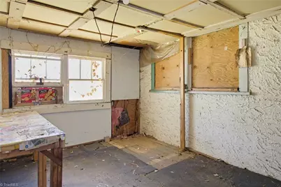 811 E Lexington Avenue, High Point, NC 27262 - Photo 22