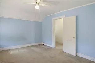 811 E Lexington Ave, High Point, NC 27262 - Photo 16