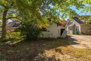 811 E Lexington Ave, High Point, NC 27262 - Photo 26
