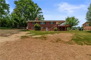 143 Gwynwood Dr, Mount Airy, NC 27030 - Photo 26