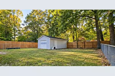 206 Sterling Street, Asheboro, NC 27203 - Photo 12
