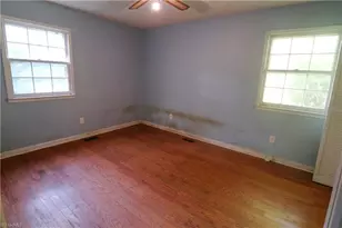 1605 Waverly St, High Point, NC 27265 - Photo 12